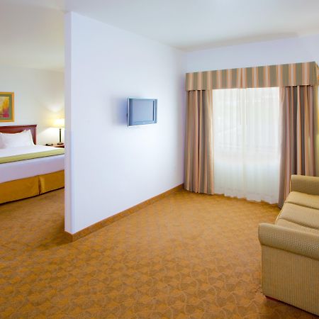 Holiday Inn Express Hotel & Suites Elkins By Ihg Εξωτερικό φωτογραφία