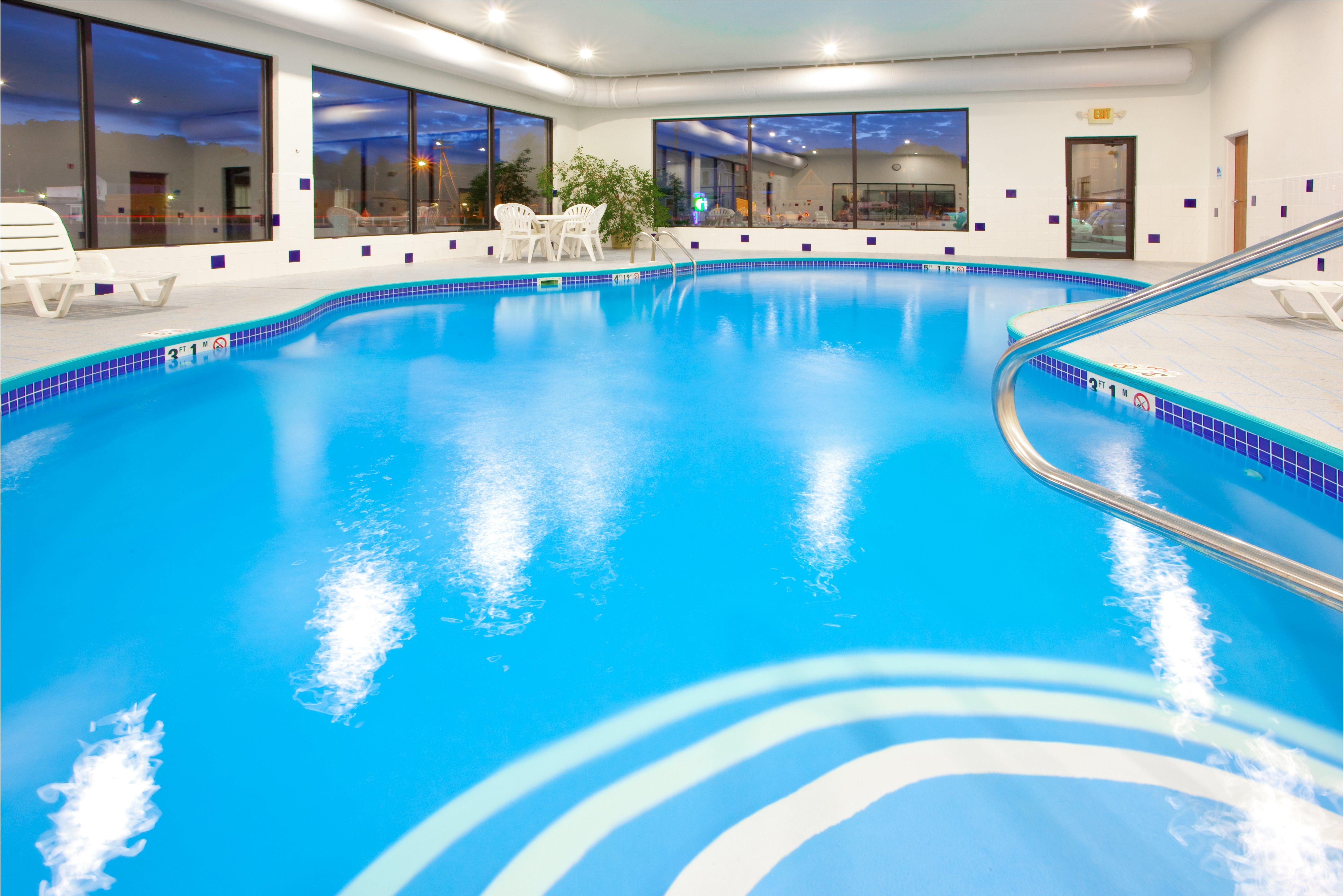 Holiday Inn Express Hotel & Suites Elkins By Ihg Εξωτερικό φωτογραφία
