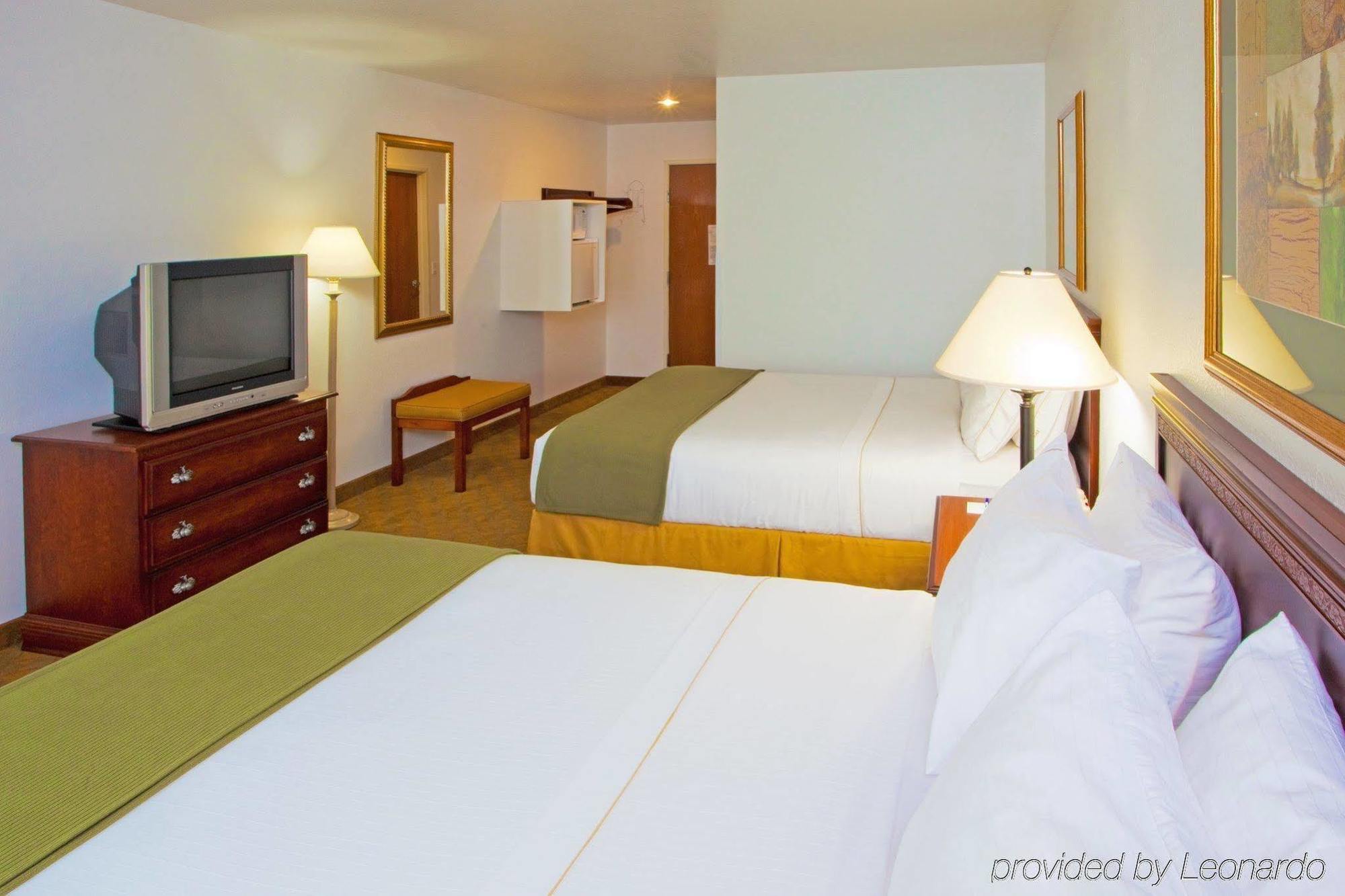 Holiday Inn Express Hotel & Suites Elkins By Ihg Δωμάτιο φωτογραφία