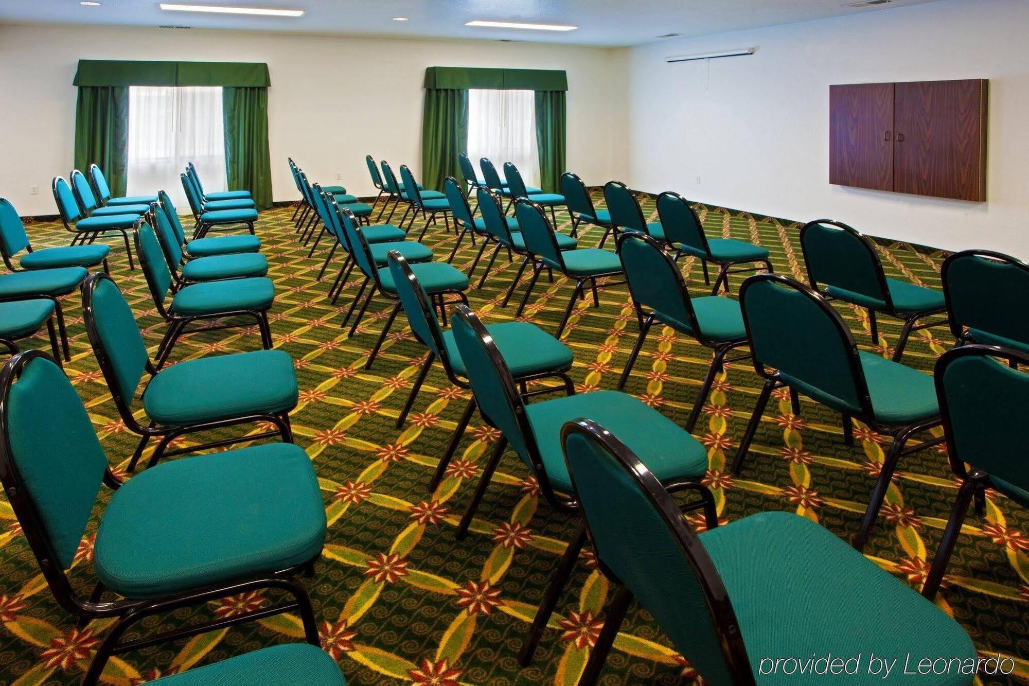 Holiday Inn Express Hotel & Suites Elkins By Ihg Εξωτερικό φωτογραφία